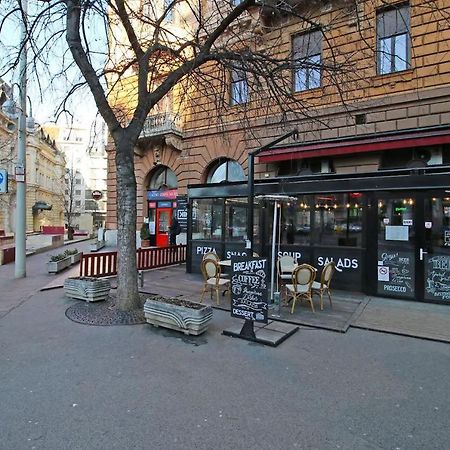 Cosy Cottage - Cheerful Apartment In The Center Budapest Kültér fotó