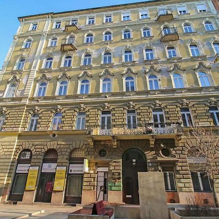 Cosy Cottage - Cheerful Apartment In The Center Budapest Kültér fotó